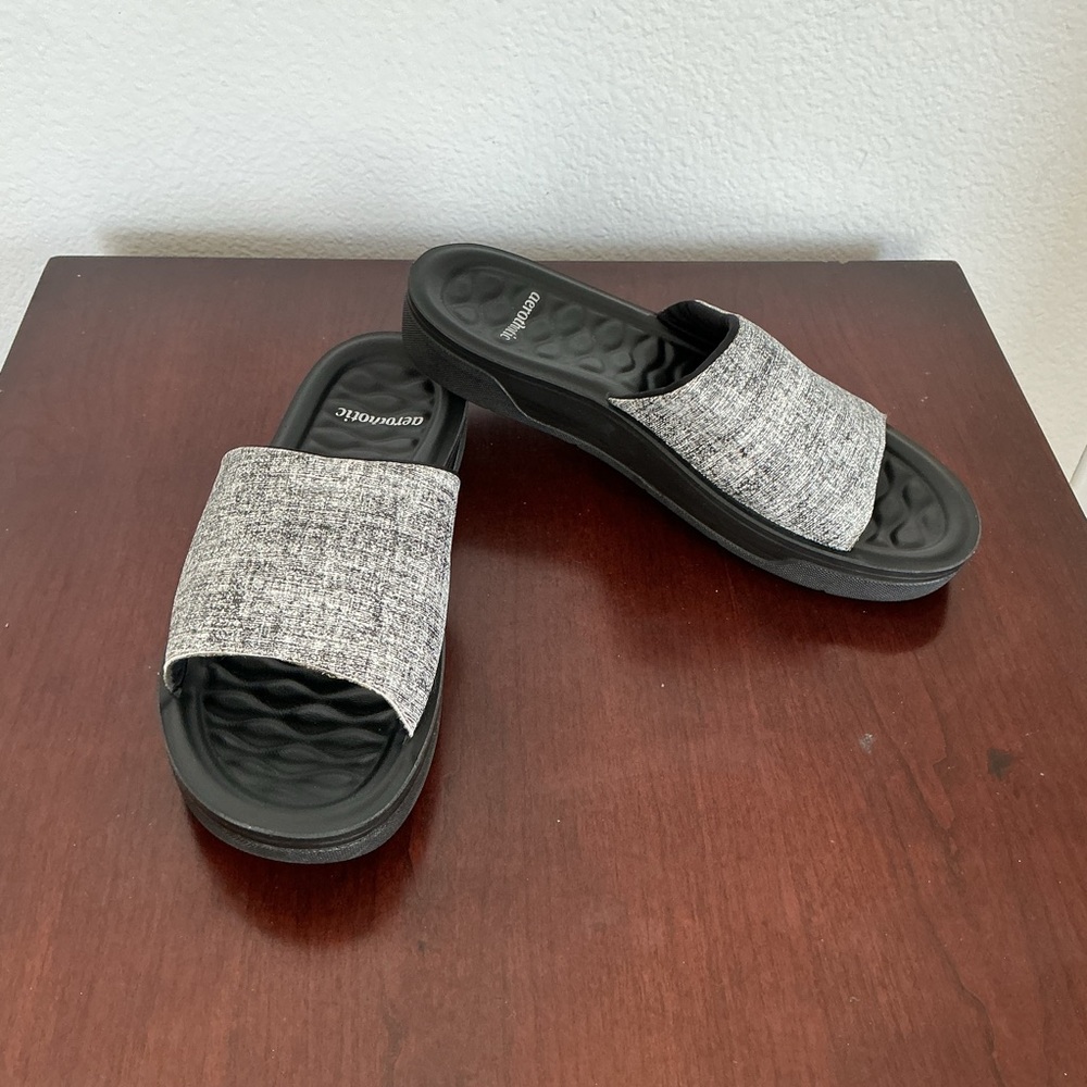 Aerothotic Gray/Black PIXIE Slide Sandals